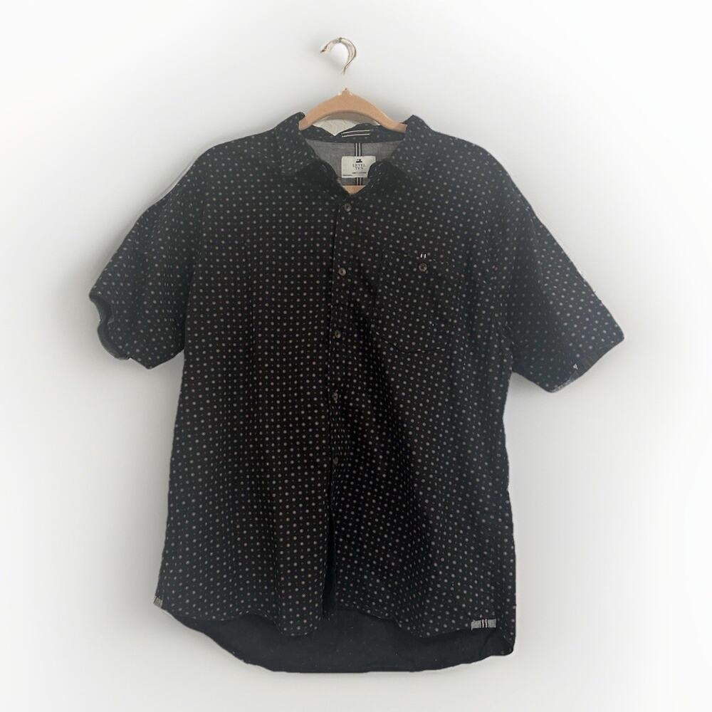Level Ten Men’s Short Sleeve Dress Shirt Size XL Men’s Couture Geometric Design